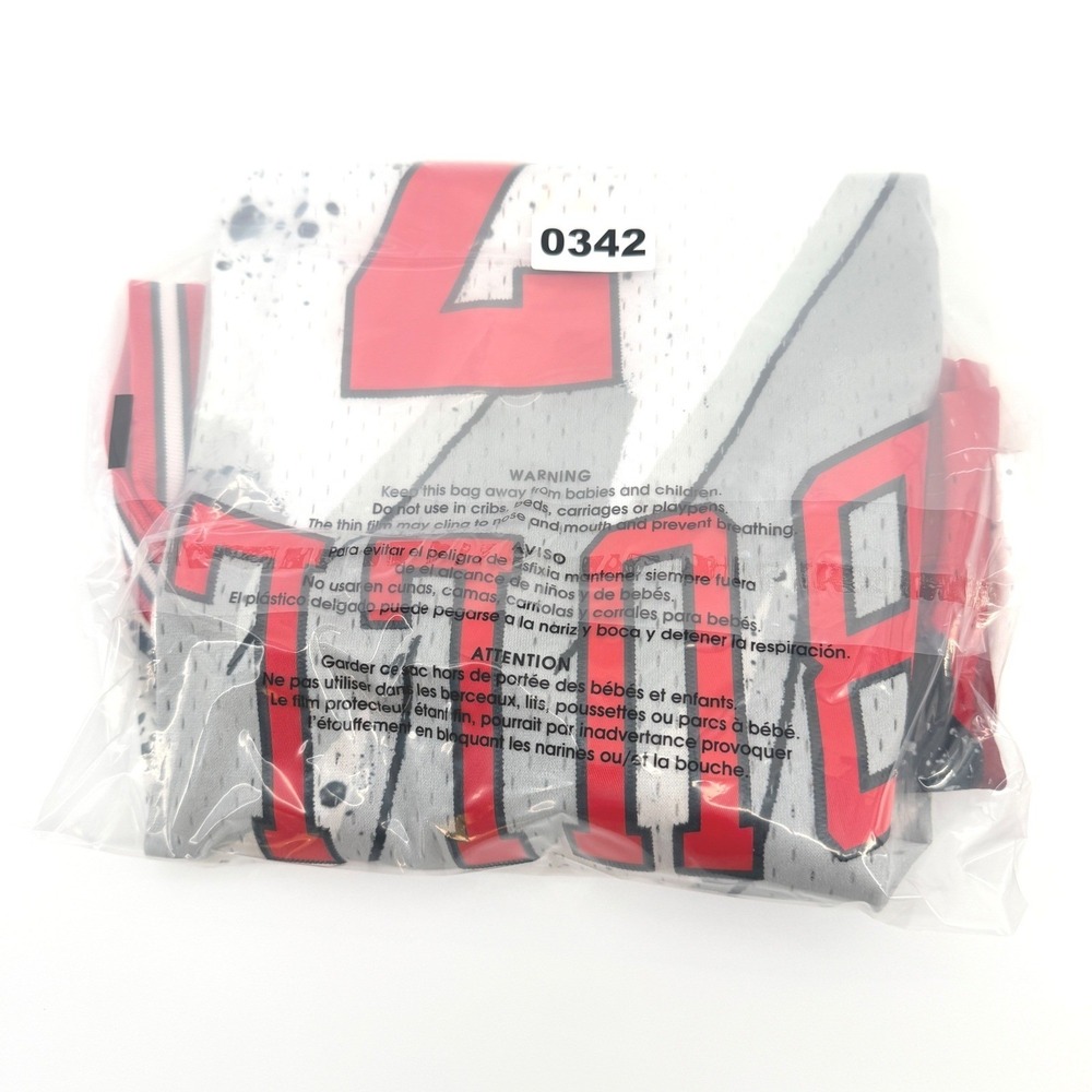Mitchell & Ness Chicago Bulls Jersey Mens L White Toni Kukoc 7 Paint Splatter - Picture 12 of 12